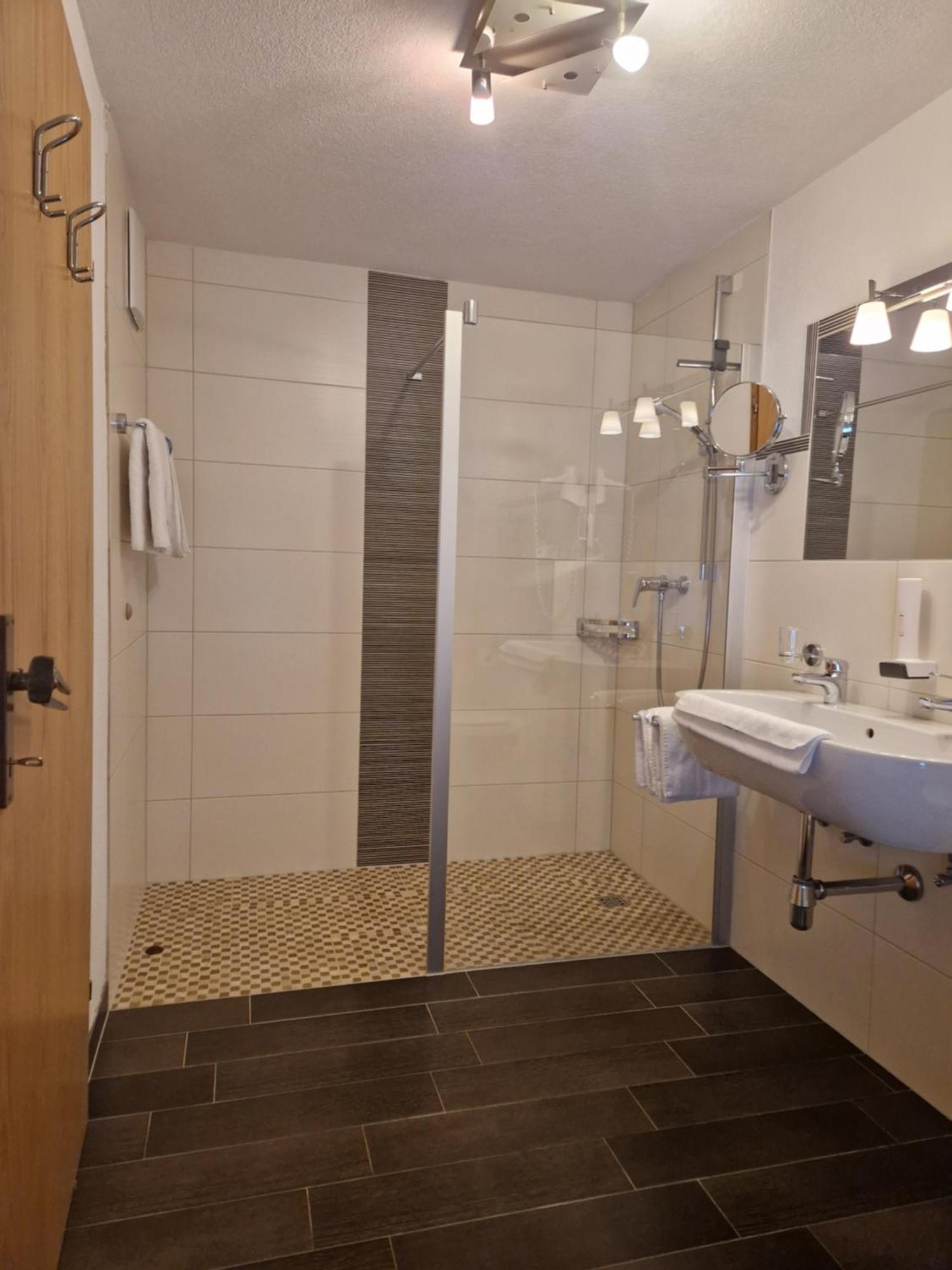 Aparthotel Alpenhof Waengle Reutte Zewnętrze zdjęcie