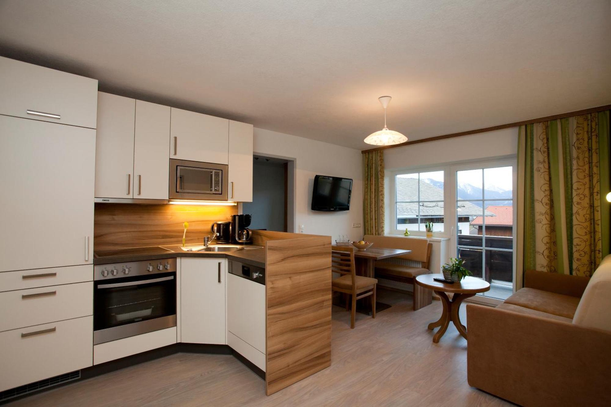 Aparthotel Alpenhof Waengle Reutte Zewnętrze zdjęcie
