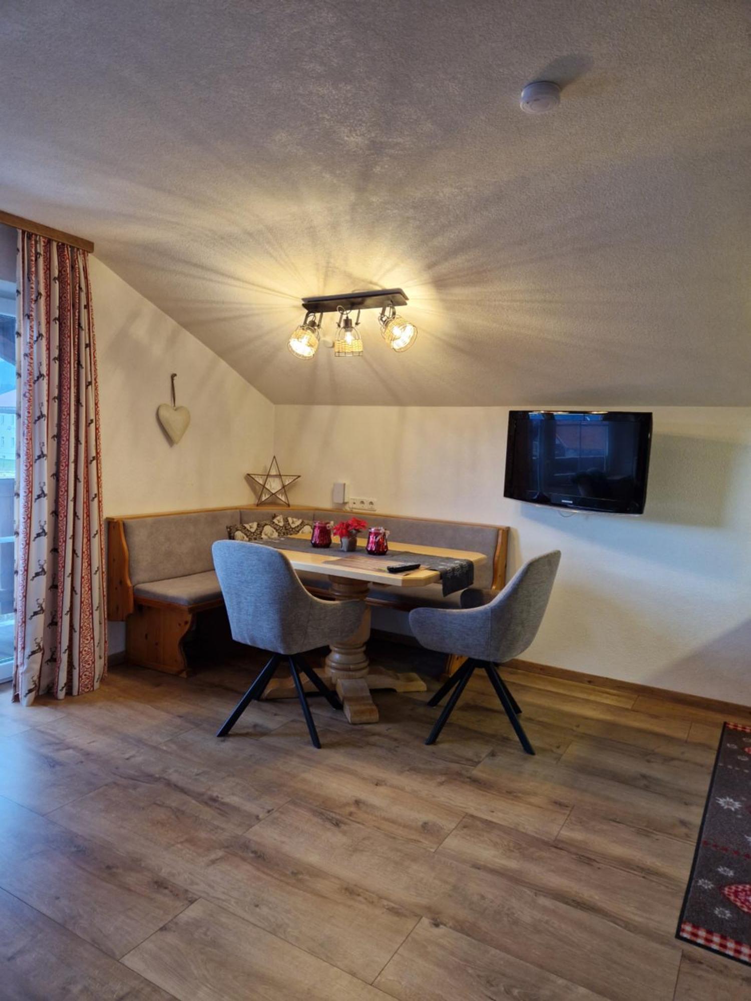 Aparthotel Alpenhof Waengle Reutte Zewnętrze zdjęcie