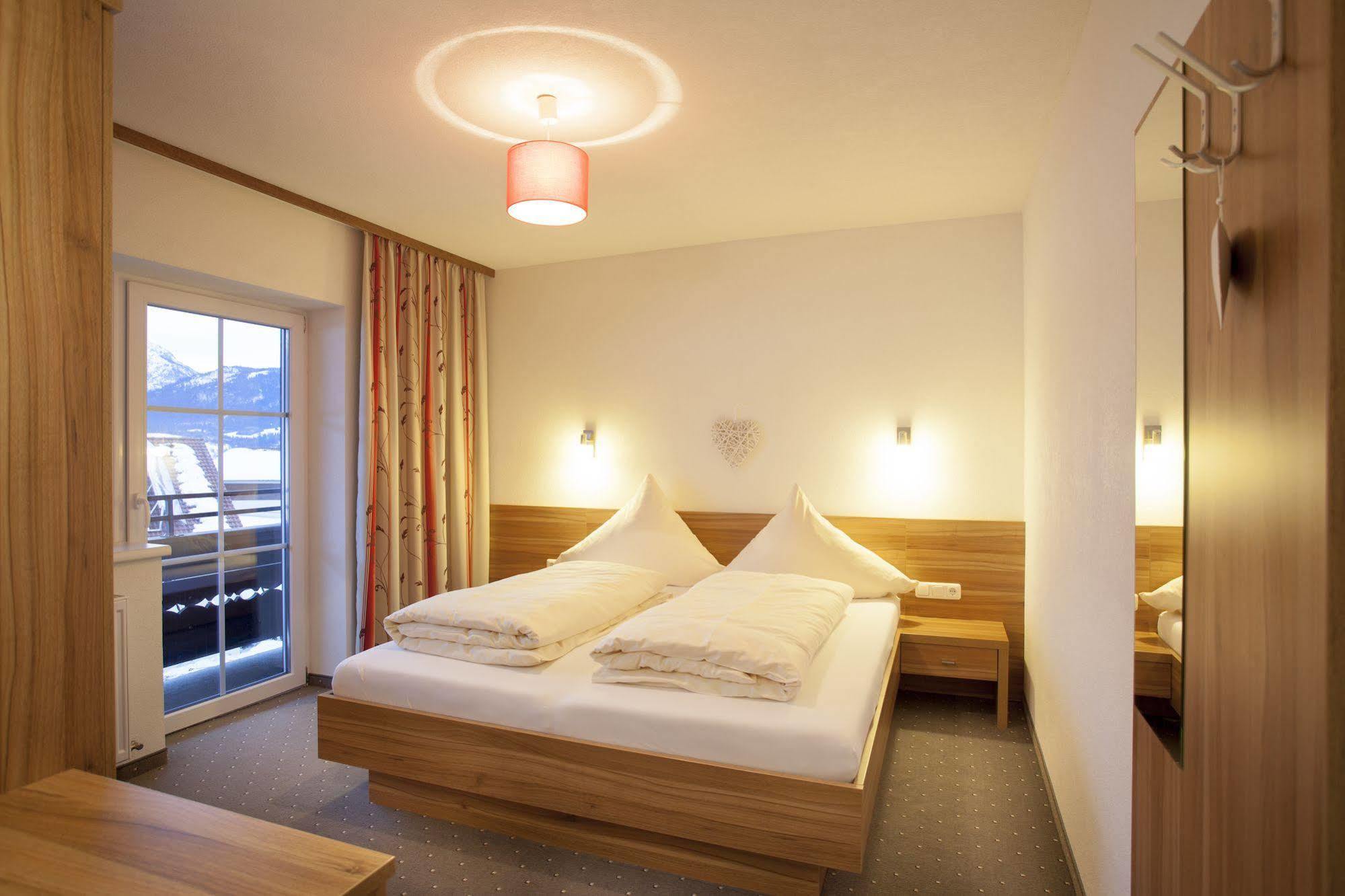 Aparthotel Alpenhof Waengle Reutte Zewnętrze zdjęcie